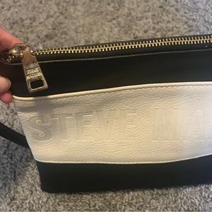 Steve Madden pouch